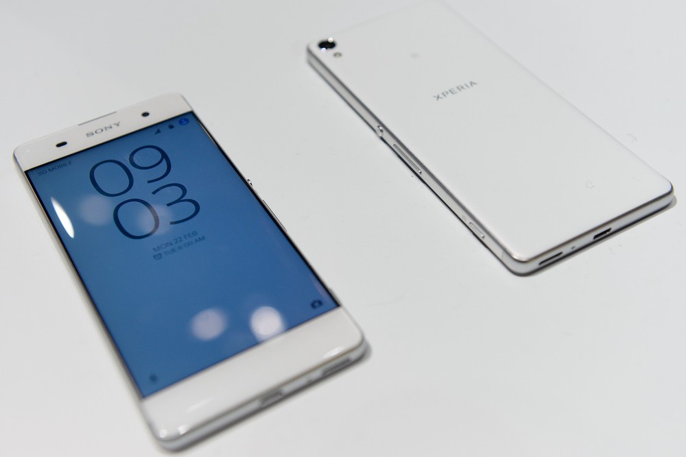 sony xperia x