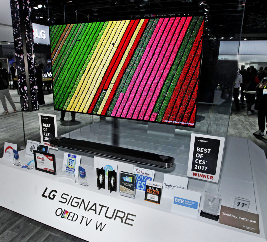 LG Best of CES 2017 tv