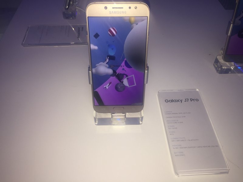 galaxy j7 pro 2017 algerie