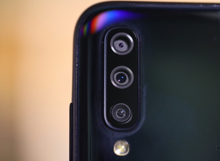 galaxy a70 triple camera1