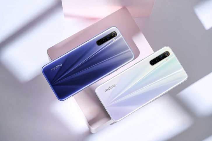 Realme 6 en bleu