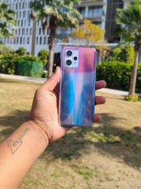 Version Realme 9 Pro+ Sunrise Blue avec Light Shift Design