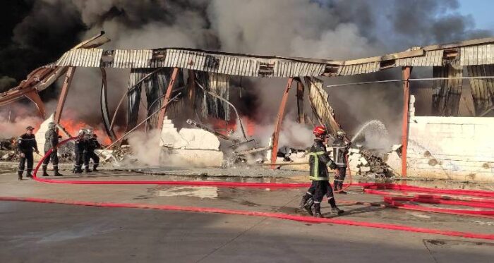 Une explosion suivie dun incendie à lusine RAYLAN